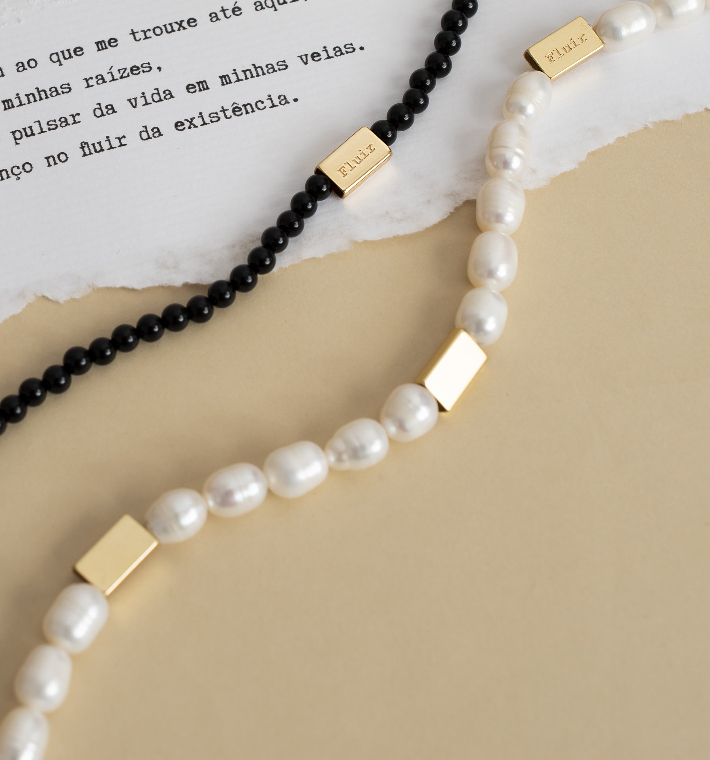 Colar Fluir Pérolas